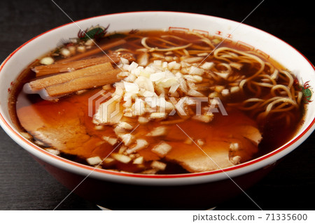 竹岡拉麵 71335600