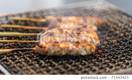 名古屋Cochin(當地雞肉)烤雞肉和Tsukune 名古屋Cochin(當地雞肉)烤雞肉和Tsukune 71343425