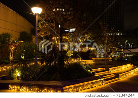 [Osaka Namba] Illuminations of Namba Parks [Christmas / European style] 71344244