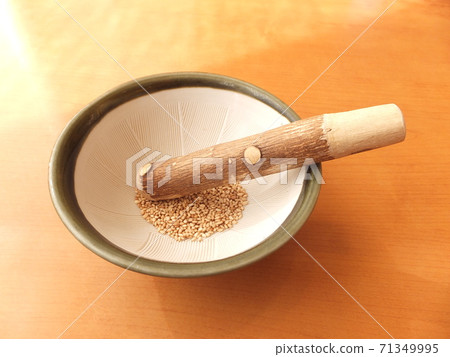 白芝麻和剃須棒芝麻 白芝麻和剃須棒芝麻 71349995