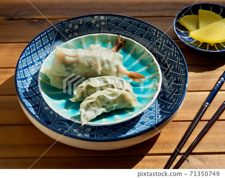 亞洲食品蝦餃,點心 亞洲食品蝦餃,點心 71350749