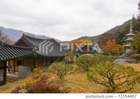 Gonglimsa Temple, Goesan-gun, Chungbuk 71354407