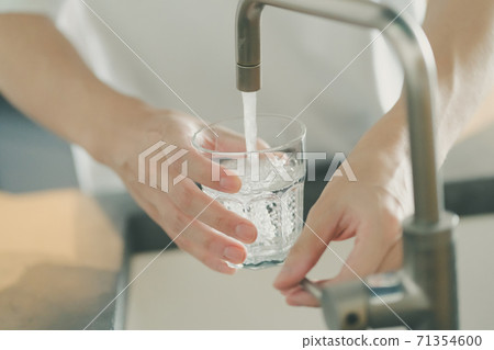 供水 水 杯 71354600