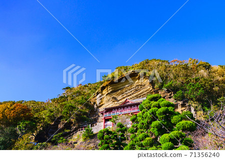 懸崖觀音[立山旅遊勝地]（*外部是從拍攝對象的房屋外拍攝的） 71356240