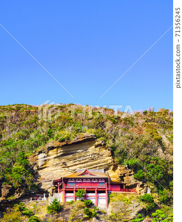 懸崖觀音[立山旅遊勝地]（*外部是從拍攝對象的房屋外拍攝的） 71356245