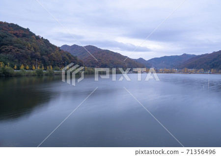 Mungwon Reservoir, Goesan-gun, Chungbuk 71356496