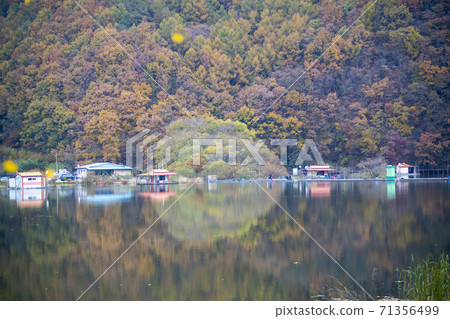 忠清縣槐山郡Mungwon水庫 71356499