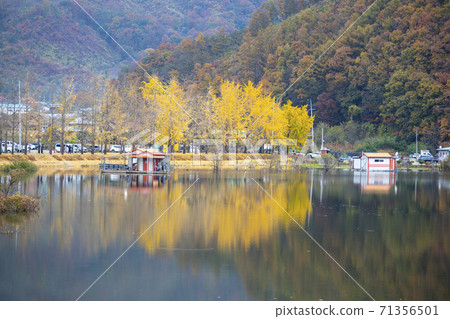 Mungwon Reservoir, Goesan-gun, Chungbuk Mungwon Reservoir, Goesan-gun, Chungbuk 71356501