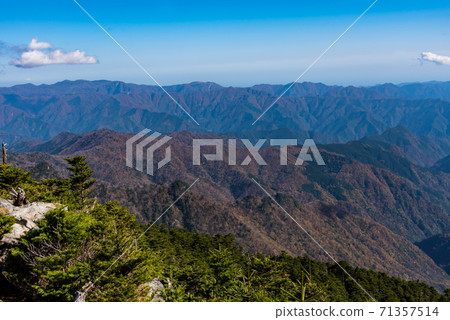 Scenery from the summit of Mt. Hakkyo 71357514