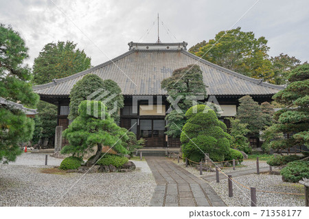 YoHisashiin 71358177