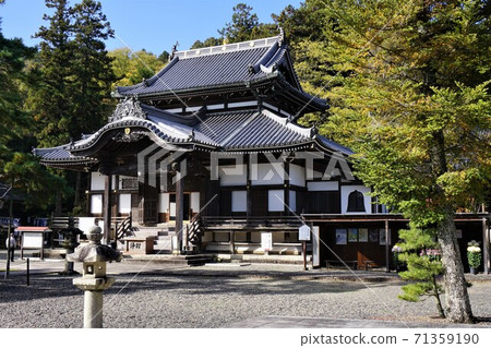 Jodo Buddhist temple in Kume Minami-cho, Okayama Pref. 71359190