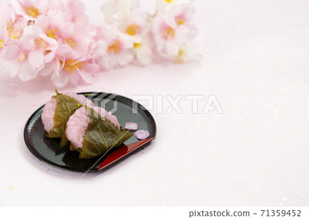 春季日本甜點Sakura Mochi _ Kansai Fudo Myoji mochi 春季日本甜點Sakura Mochi _ Kansai Fudo Myoji mochi 71359452