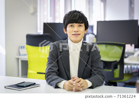 Young man portrait casual business image Young man portrait casual business image 71361224
