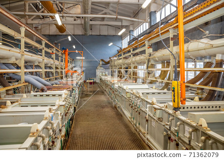 A series of chemical baths on a large production for different anodirovanie and galvanizirovali metal products A series of chemical baths on a large production for different anodirovanie and galvanizirovali metal products 71362079