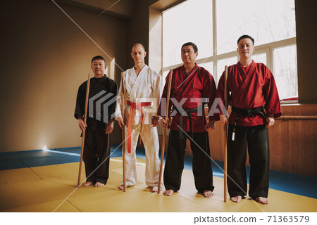 People came to training with karate.  71363579