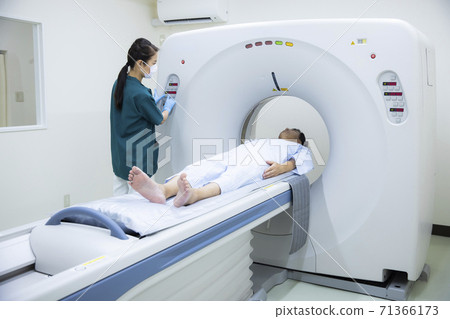 CT examination 71366173