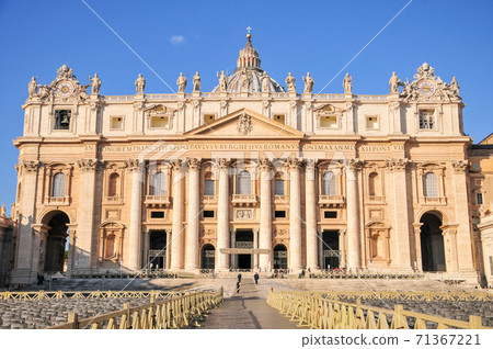 Beautiful vatican landscape 71367221