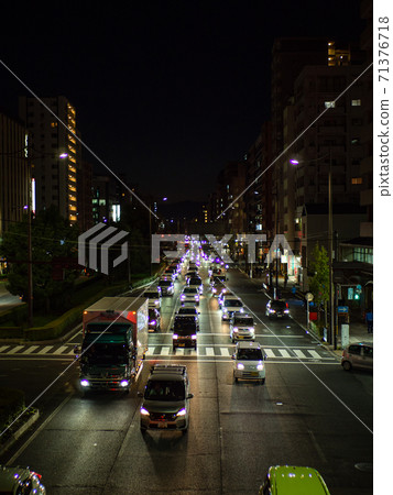 Night's highway 71376718