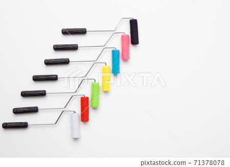 選擇油漆顏色的圖片 7色油漆滾筒 選擇油漆顏色的圖片 7色油漆滾筒 71378078