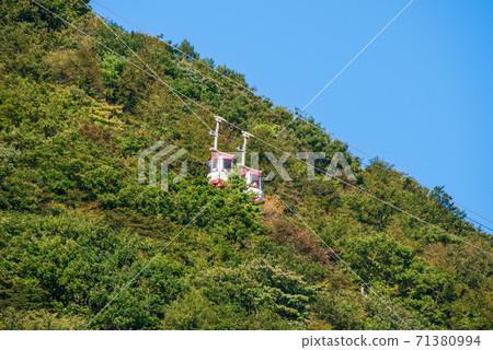Harunasan Ropeway in early autumn 71380994