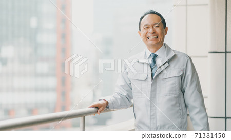 male, man, general contractor 71381450