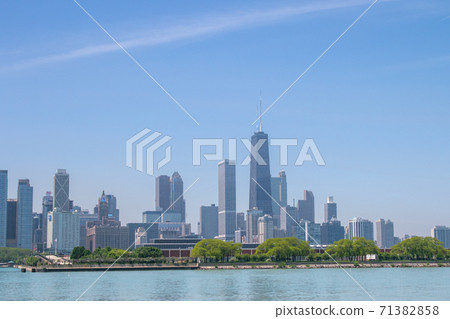 美國伊利諾伊州芝加哥密歇根湖和市中心 71382858