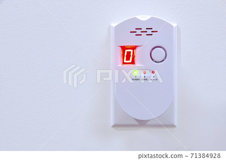 Natural Gas Detector, Gas Alarm Detector LPG Gas Leak Sensor Plug-in Gas Detector with Sound Warning and LED Display for House Kitchen Restaurant Hotel School 71384928