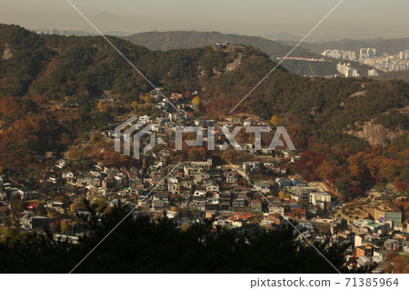 布卡克山，布漢山，波昂山，貝加克山，秋葉山 71385964