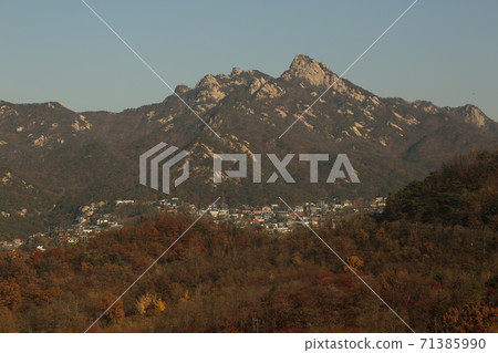 布卡克山，布漢山，波昂山，貝加克山，秋葉山 71385990