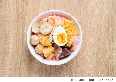 Thai food (Yen Ta Fo), Rice noodles soup with red sauce Thai food (Yen Ta Fo), Rice noodles soup with red sauce 71387547