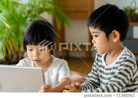 Brothers Tablets Good friends Girls Boys 71388562