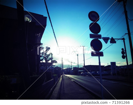 The blue world 71391266