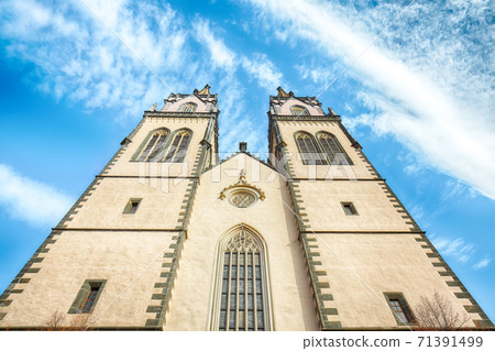 Splendid autumn cityscape of Oschatz and St. Aegidien church. Splendid autumn cityscape of Oschatz and St. Aegidien church. 71391499