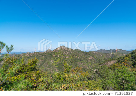 從高之山山頂附近看到的風景(蘇門山阿爾卑斯山 從高之山山頂附近看到的風景(蘇門山阿爾卑斯山 71391827