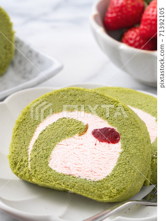 瑞士卷 瑞士捲 蛋糕卷 抹茶 草莓 Matcha roll cake スイスロール ロールケーキ 71392105