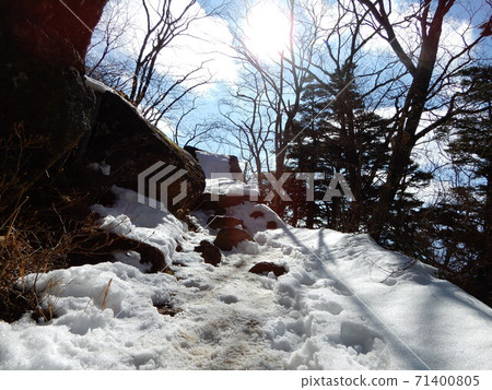 雪山路徑 雪山路徑 71400805