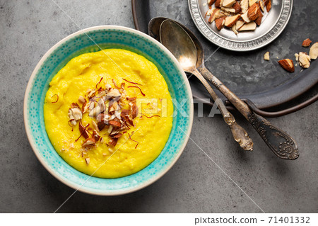 Kheer Indian dessert Kheer Indian dessert 71401332