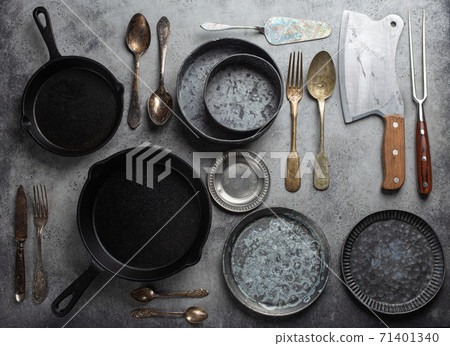 Vintage beautiful utensils  71401340