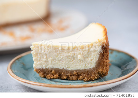 Slice Of Classical New York Cheesecake Slice Of Classical New York Cheesecake 71401955
