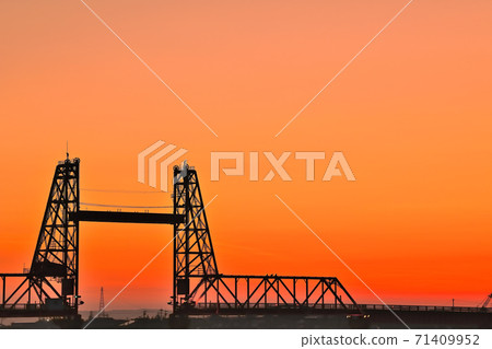 大川市築後川商會大橋的夜景 71409952