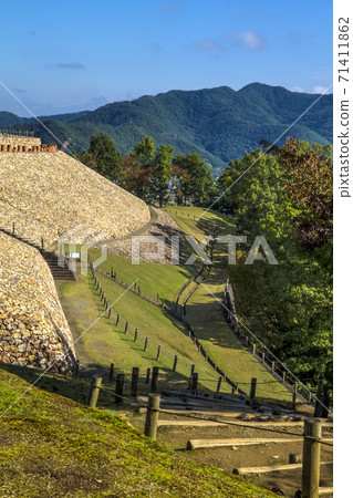 長野縣千曲市信州明森將軍敦賀塚和長野市松代附近的山脈 71411862