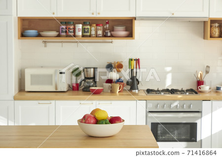 White kitchen White kitchen 71416864