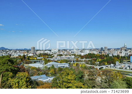 A view of Sendai City, Statue of Equestrian Date Masamune, Aoba Castle Ruins 71423699