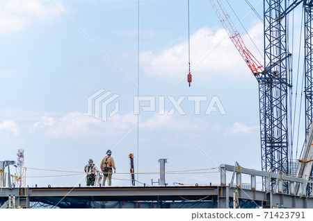 Construction site Construction site Steel frame work Fall prevention 71423791