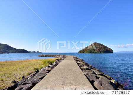 淺草溫泉沿岸風光湯之島,青森市淺草溫泉的象徵 淺草溫泉沿岸風光湯之島,青森市淺草溫泉的象徵 71426337