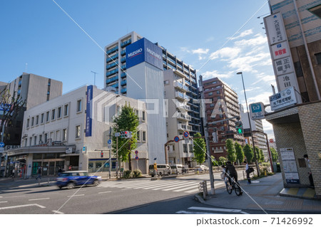 東京板橋區鳴沼地鐵站前的城市景觀川越海道城市景觀 東京板橋區鳴沼地鐵站前的城市景觀川越海道城市景觀 71426992