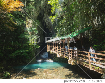 [Yamaguchi Prefecture] Entrance to Akiyoshido 71427071