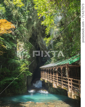 [Yamaguchi Prefecture] Entrance to Akiyoshido 71427073