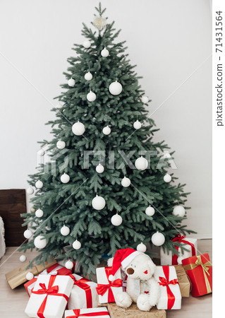 bedroom Christmas decorations Christmas tree winter new year 71431564