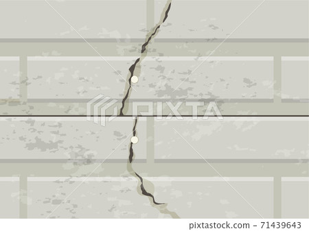 Exterior wall painting series before cracks 71439643